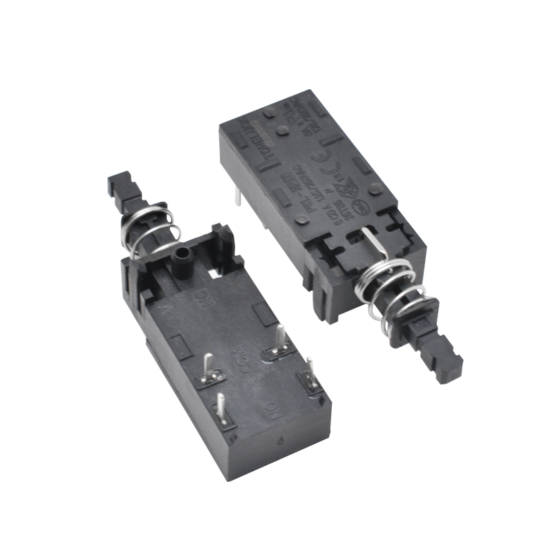 TS1502B