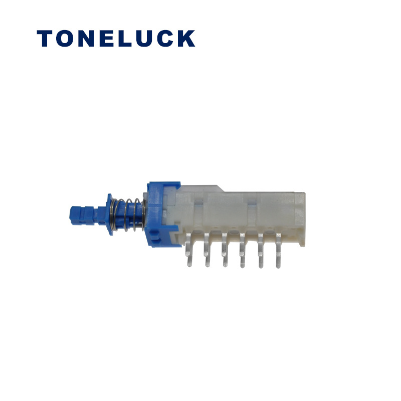 TS1502B