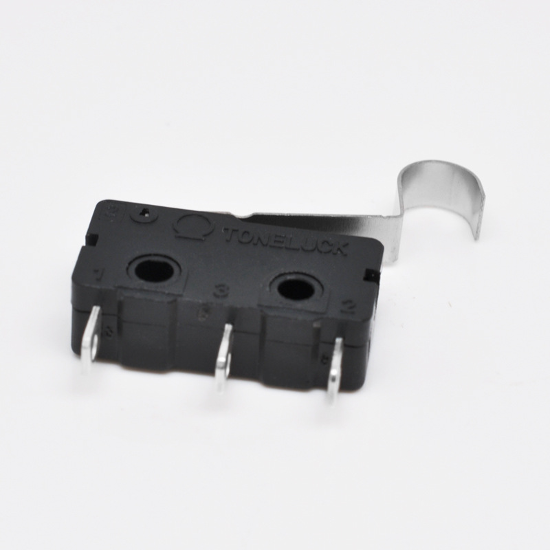 TS1502B